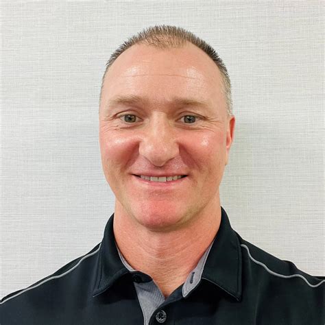 Sharp Lower Back Pain: What Causes It and How to Get Relief