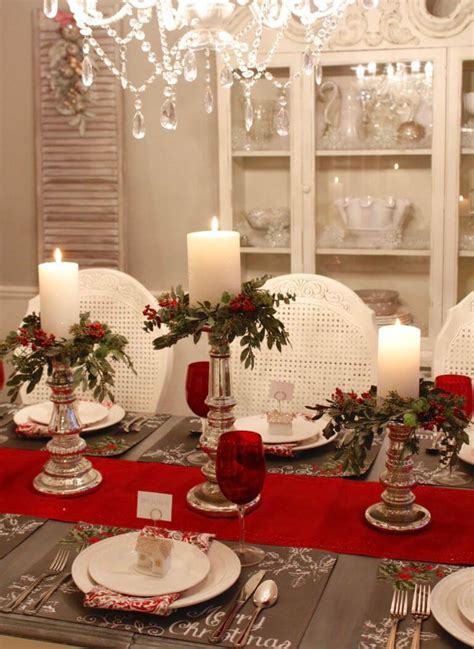 20+ Elegant Christmas Centerpieces For Tables
