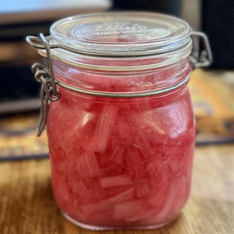Pickled Red Onions (Rick Bayless Recipe) : r/pickling