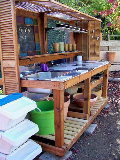 Garden Potting Bench Designs