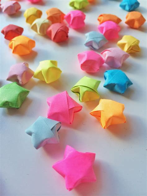 Origami Lucky Star Folding Paper at Alfred Willeford blog