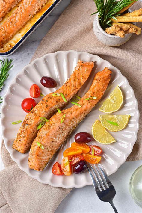How Long To Bake Salmon At 350 Degrees - Recipes From A Pantry