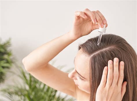 How To Treat A Dry Scalp For Healthier, Thicker Hair - Invisibly Me
