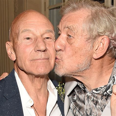 Ian Mckellen Patrick Stewart Kiss