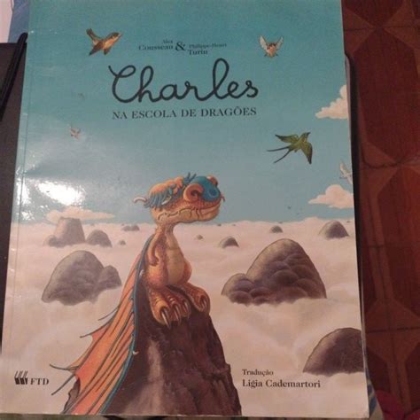 Livro Charles na Escola de Dragões | Shopee Brasil