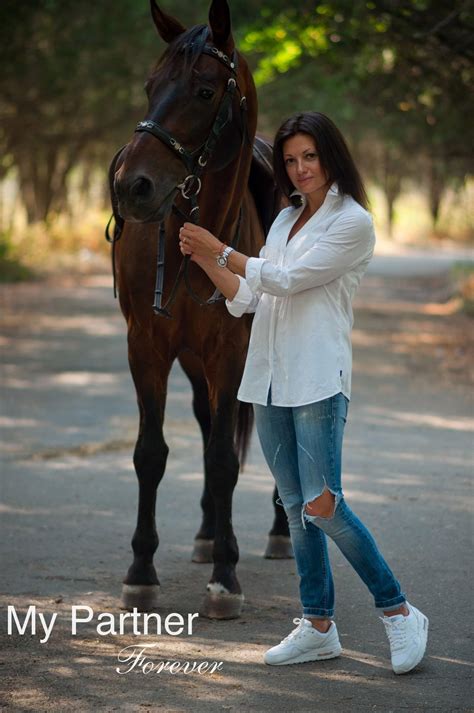 Gorgeous Ukrainian Brides - Irina from Zaporozhye, Ukraine