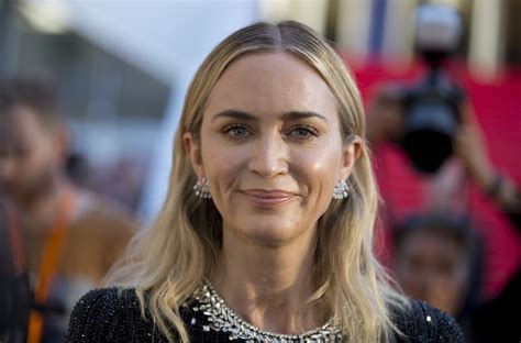 Emily Blunt Before And After Emily Blunt's Changing Looks | InStyle.com