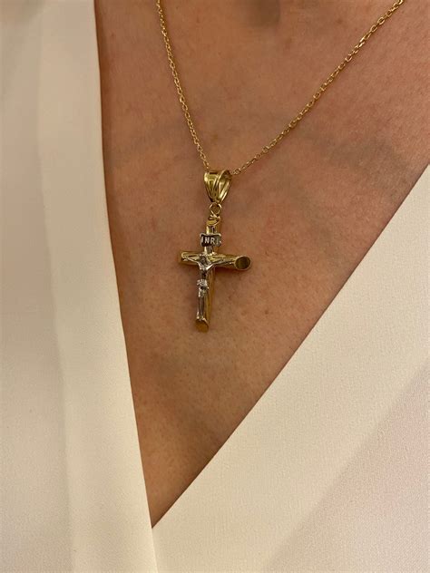 14k Solid Gold Cross Necklace, Gold Crucifix Cross Pendant, Custom ...