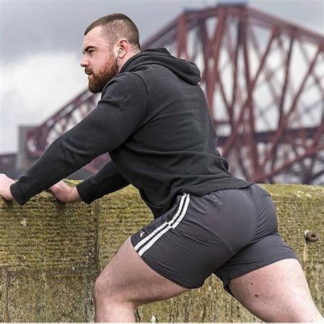 Pin on SeXXXy Guys in Fitness