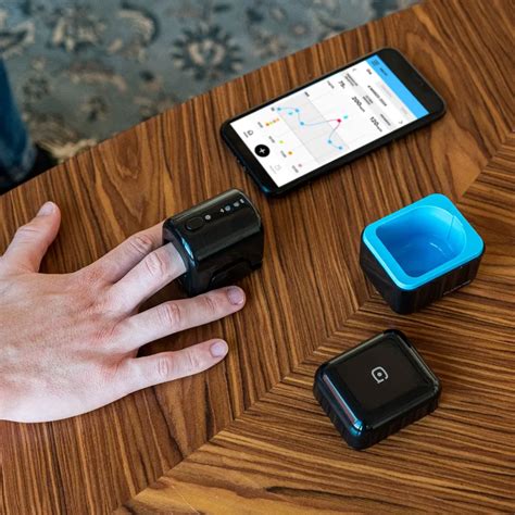 El primer glucómetro sin pinchazos | GLUCUBE