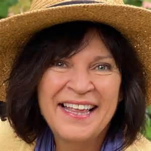 What Is Gall in the Bible? Meaning and Symbolism | Christianity.com