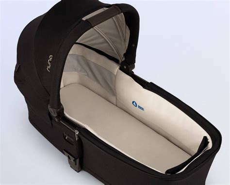 Nuna MIXX next Carry Cot | BMW Collection