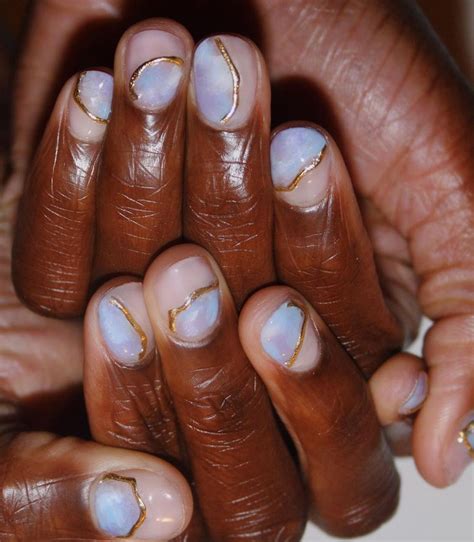 32 Chic Marble Nail Designs to Bring to the Salon | Who What Wear