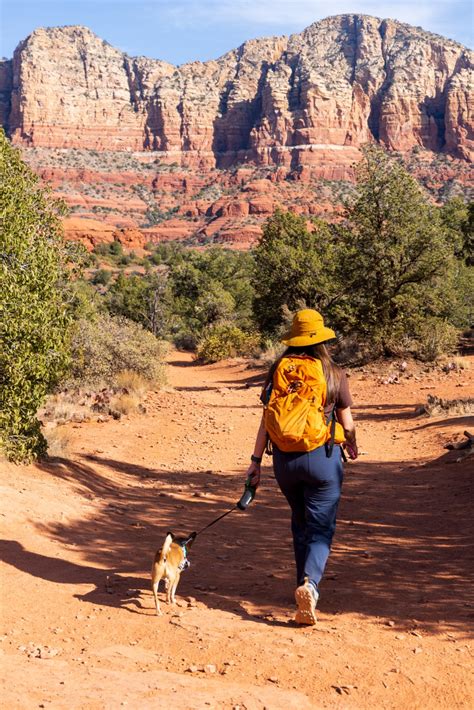 Bell Rock Pathway Hike in Sedona, Arizona