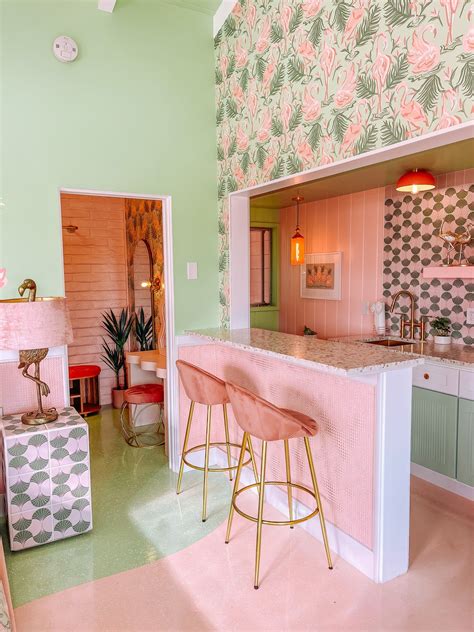 Trixie motel pink flamingo room reveal – Artofit