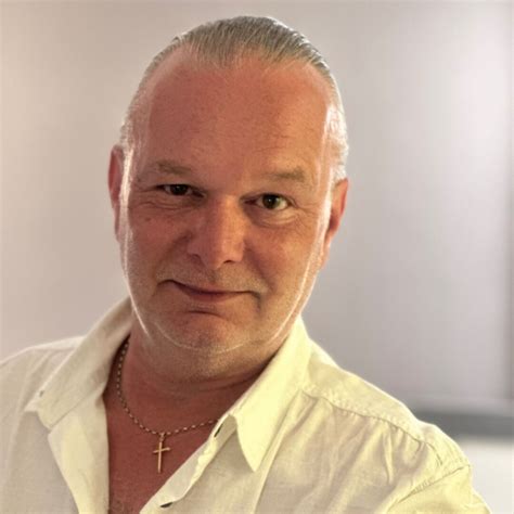 Amazon.com: John Williams: books, biography, latest update