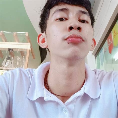 Johnrey Etac