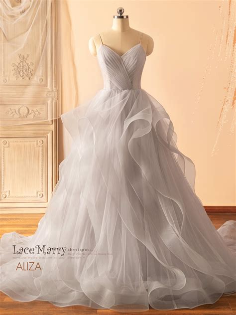 ALIZA / Gray Wedding Dress with A Line Multi Layer Tulle Skirt - LaceMarry