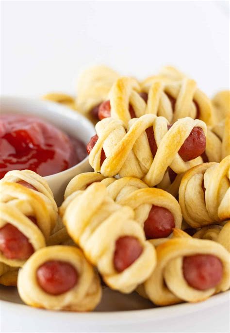 Mini Hot Dog Mummies | Halloween | Practically Homemade