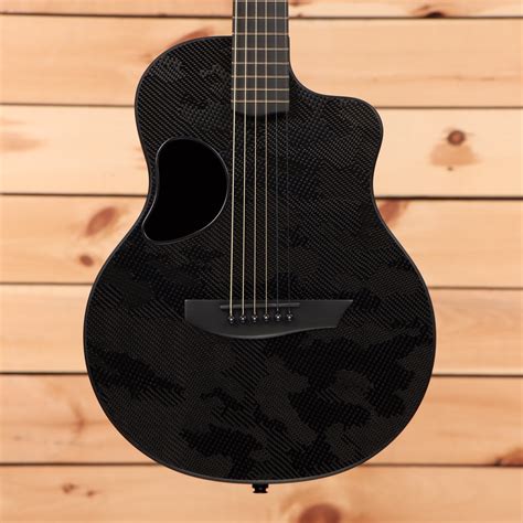 McPherson Carbon Touring - Camo – Righteous Guitars