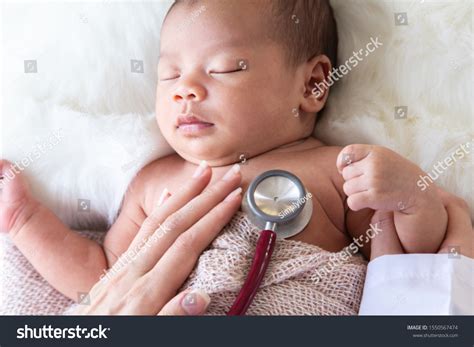 Signs Newborn Is Sick