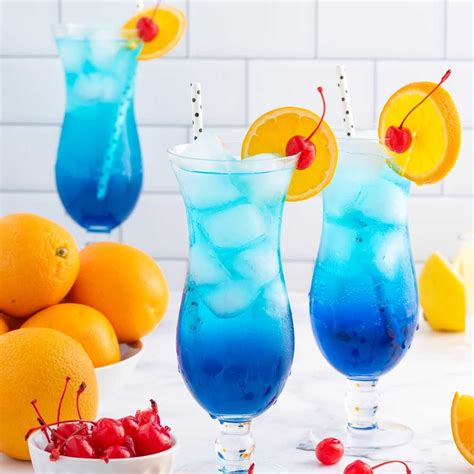 Blue Mocktail - Spaceships and Laser Beams