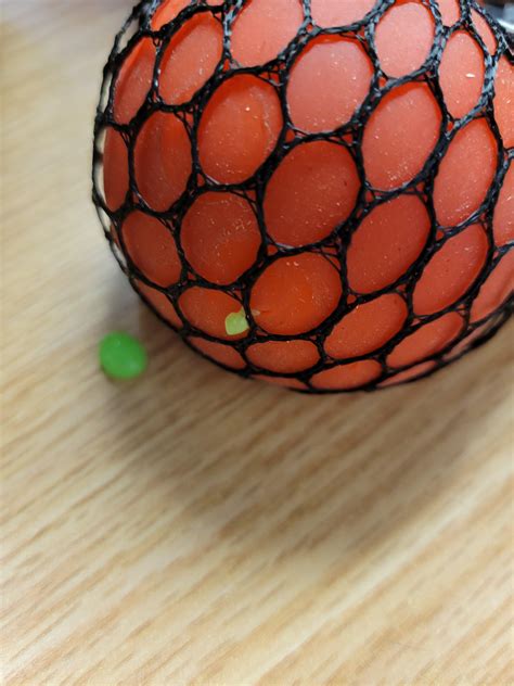 It didn't give a loud pop just a short hiss. : r/pics