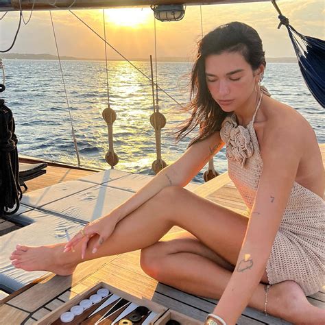 Dua Lipa's Feet