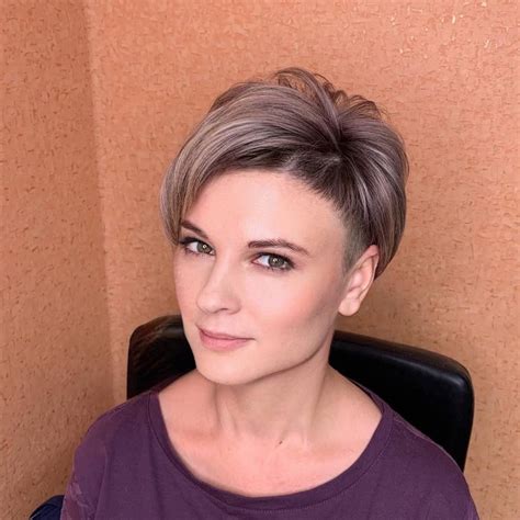 19 Very Short Haircuts for Women Trending in 2021
