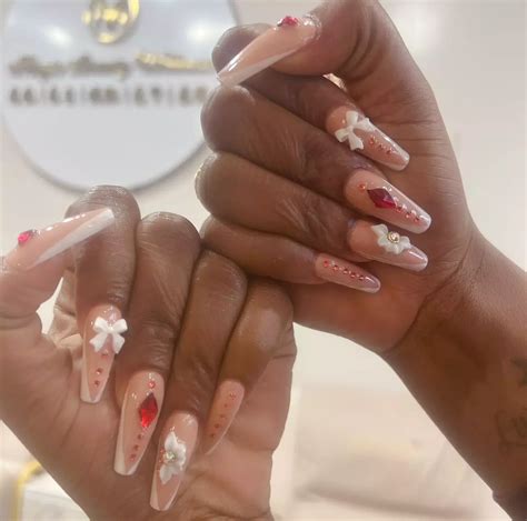 Nail Salons Near Me - Nail Salon Coupons & Deals Nearby | Groupon