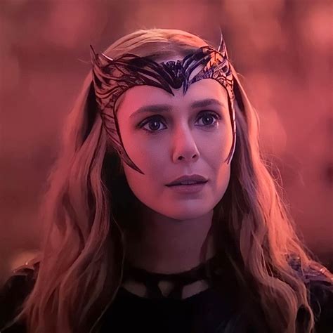 Scarlet Witch Costume, Scarlet Witch Marvel, Elizabeth Chase Olsen ...