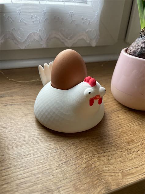 a happy chicken egg cup by Pie_Cat - MakerWorld