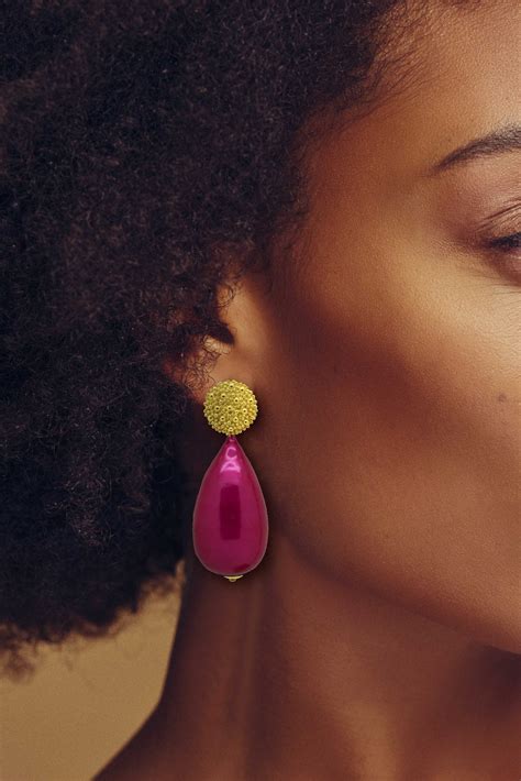 Miccy's | Fuchsia Cotton Pearls Statement Earrings - Miccy's Jewelz Europe