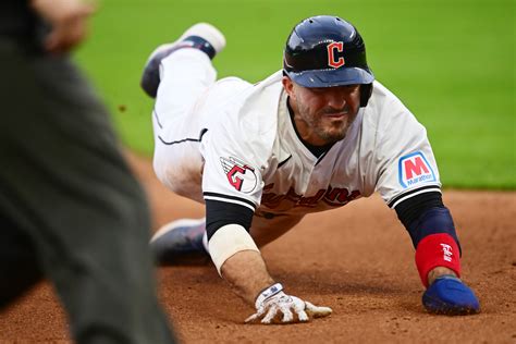 Cleveland Guardians vs Boston Red Sox Prediction, 4/18/2024 MLB Picks ...