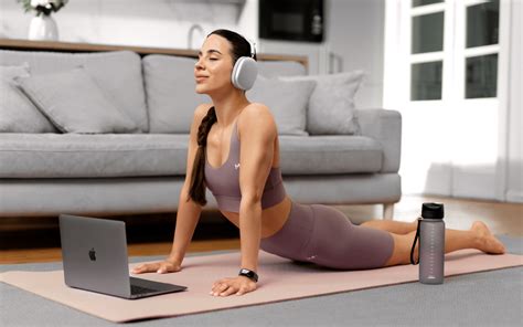 Is It Good to Workout Before Bed? The Pros and Cons of Late-Night Exercise - BetterMe