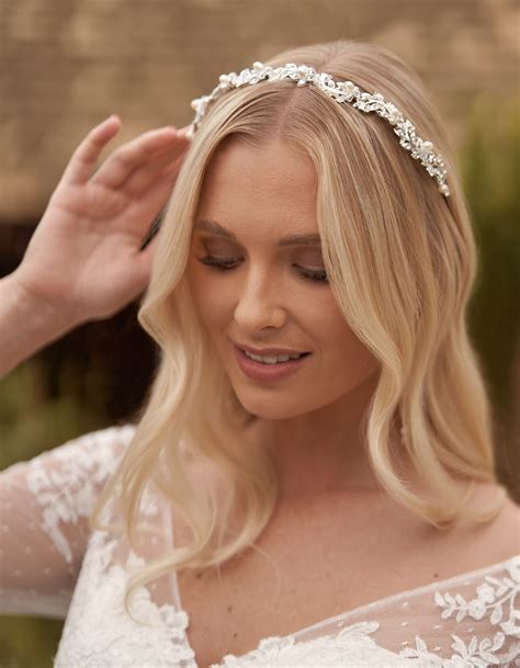 Wedding hair accessories hair down 60 photos - Astyledwedding.com