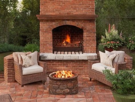 Outdoor Fireplace and Fire Pit Ideas for Your Home's Patio