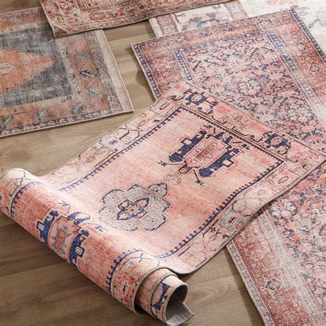 Izmir Coral And Blue Persian Style Floor Runner - World Market