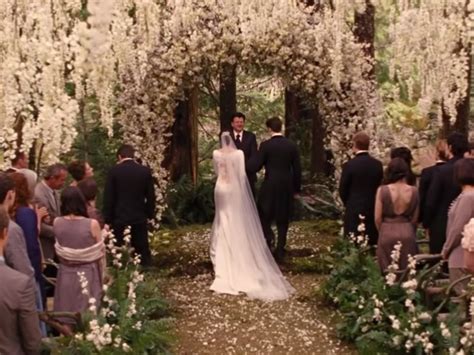 Edward And Bella Wedding Scene