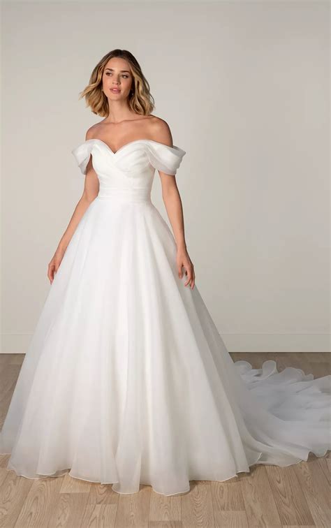 Romantic Off-the-Shoulder Organza A-Line Wedding Dress with Sweetheart Neckline - 8058 | Cute ...