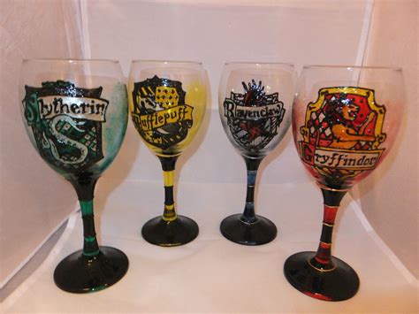 Hogwarts Wine Gin Beer Harry Potter Gryffindor Ravenclaw Hufflepuff ...