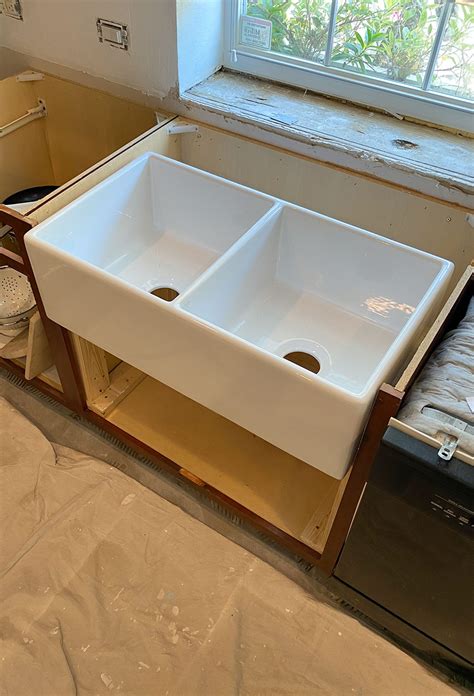 How To Install A Farmhouse Sink Diy at Marcus Vanhoose blog