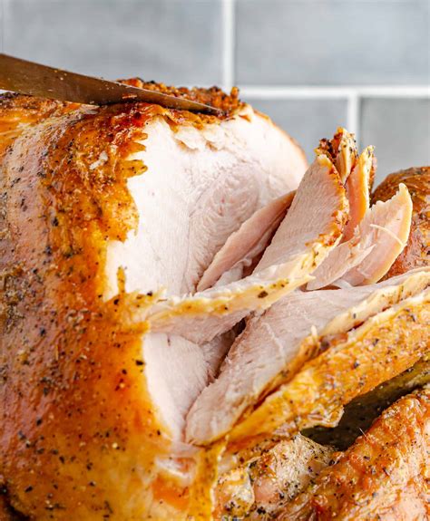 Easy Dry Brine Turkey - A Full Guide - Yummy For Adam