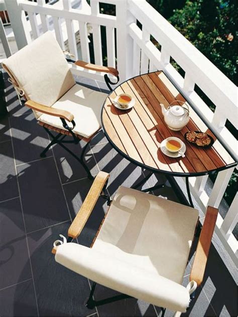 Amazing 30+ Tiny Furniture Ideas for Your Small Patio https ...