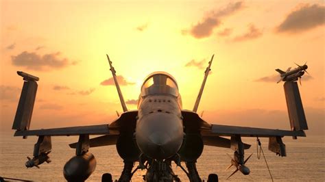 How long is a us army contract? - World armies