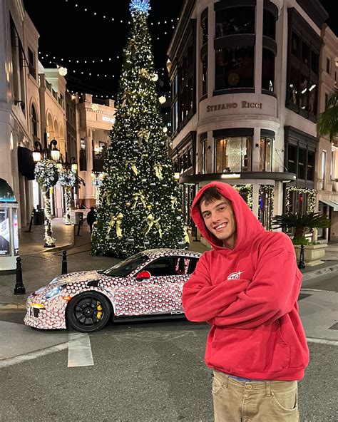 Cam Casey (@camcasey) • Instagram photos and videos