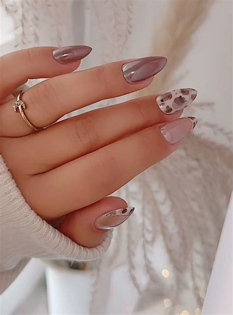 30 Chic Nail Art Ideas You'll Love