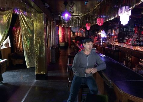 Seattle gay bars - triballeqwer