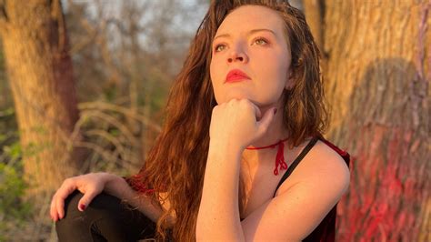 How Merry Ellen Kirk is redefining dream pop, herself as Jolene