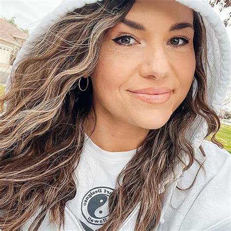 Nicole Youngclaus's Amazon Page